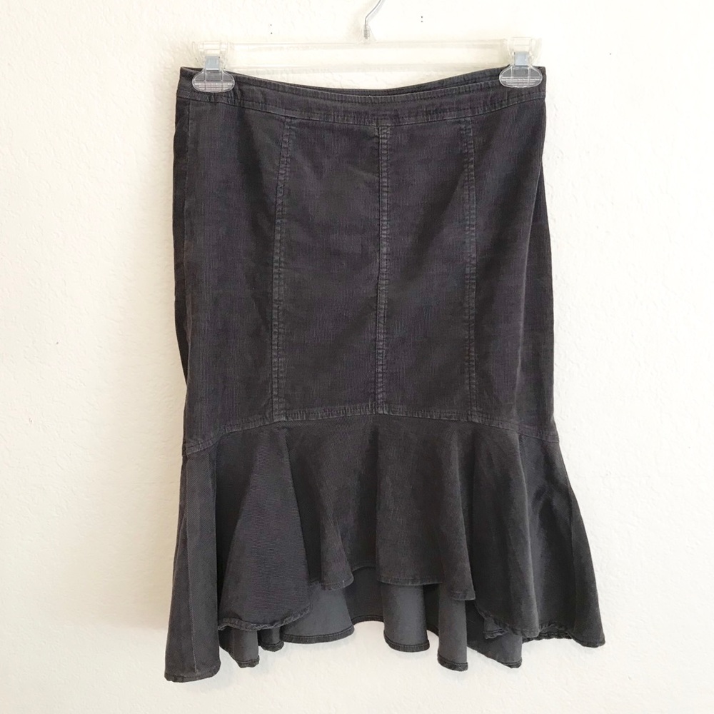 ANTHROPOLOGIE // Pilcro Curdoroy Trumpet Skirt